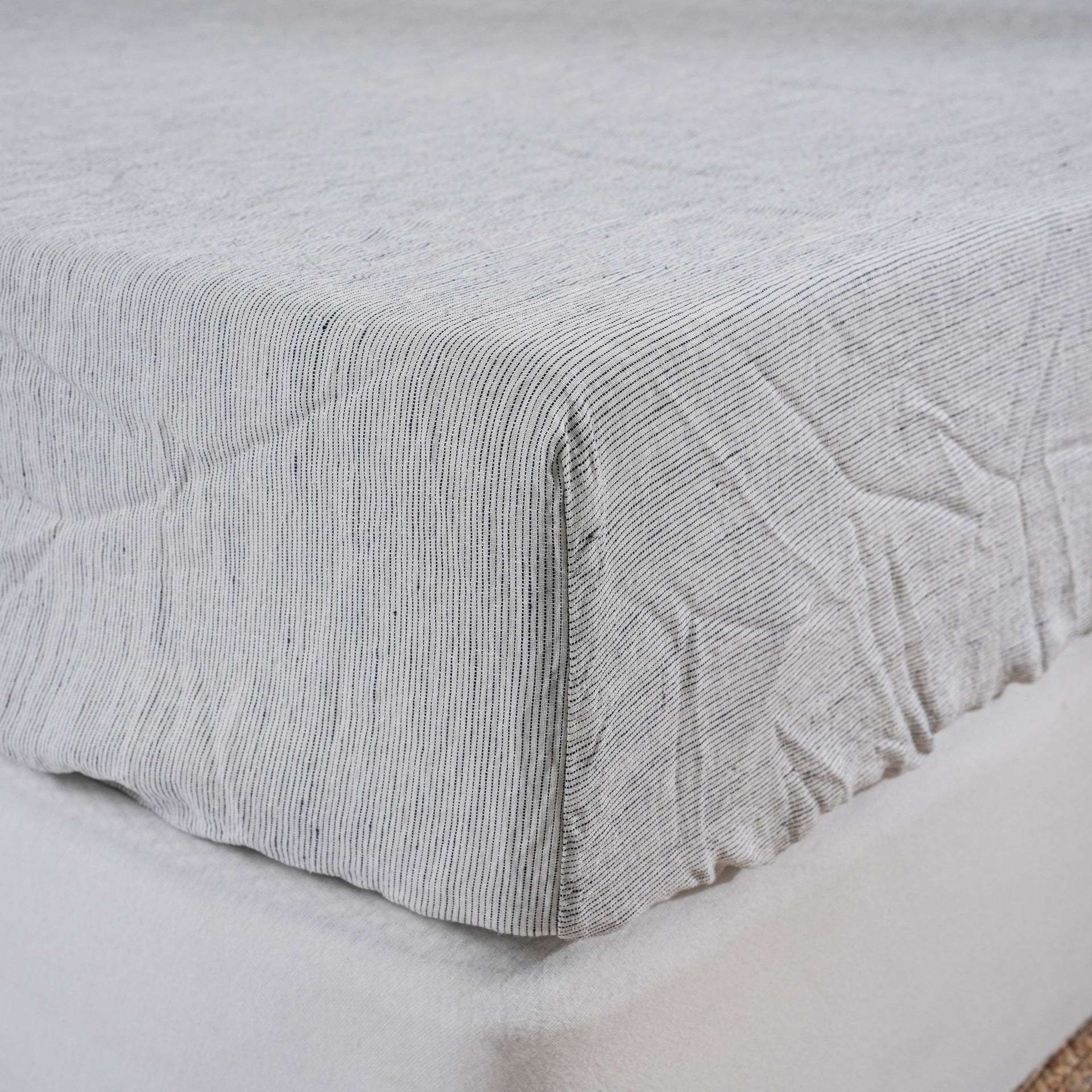 Linen Fitted Sheet - Pinstripe