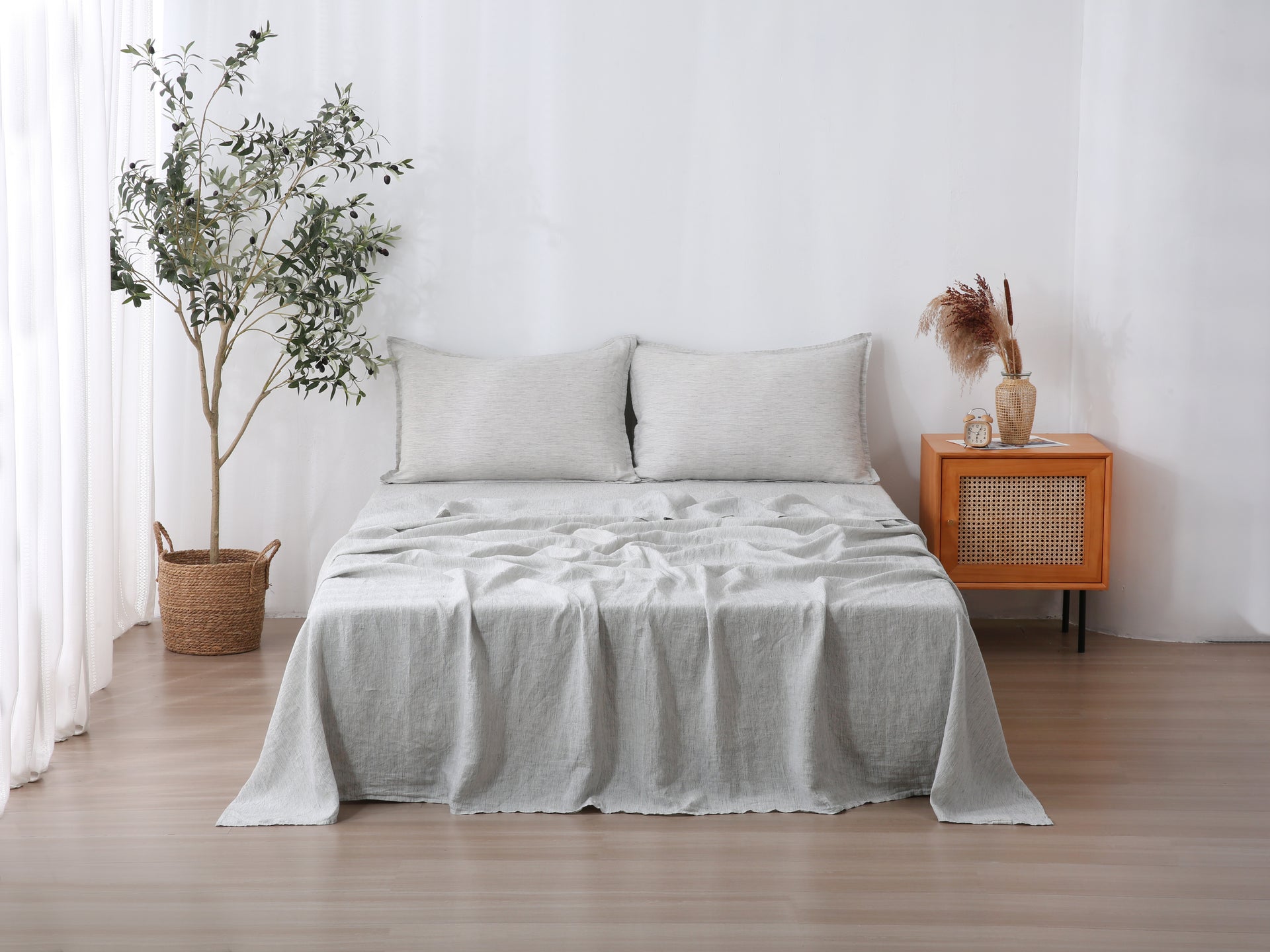 Linen Sheet Set - Pinstripe