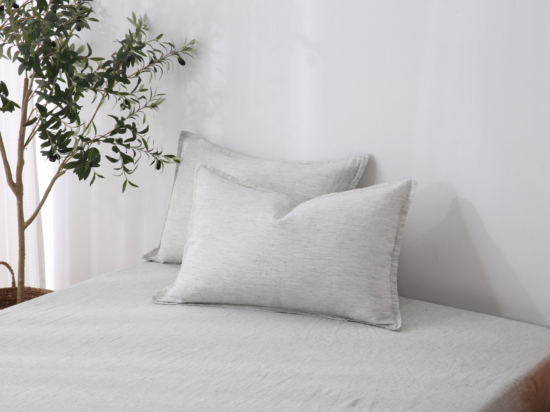 Linen Sheet Set - Pinstripe
