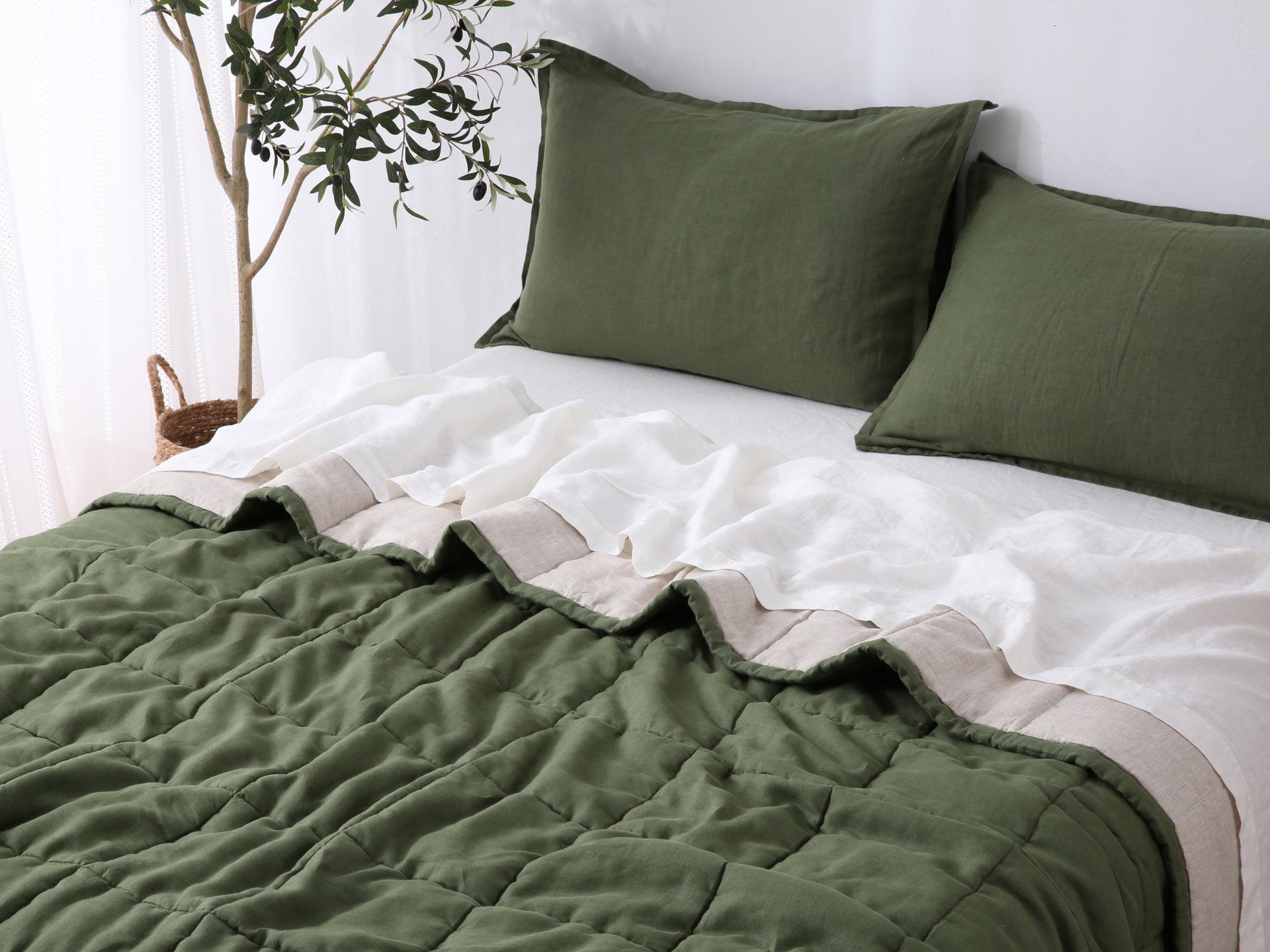 Quilted Linen Blanket - Forest + Sand