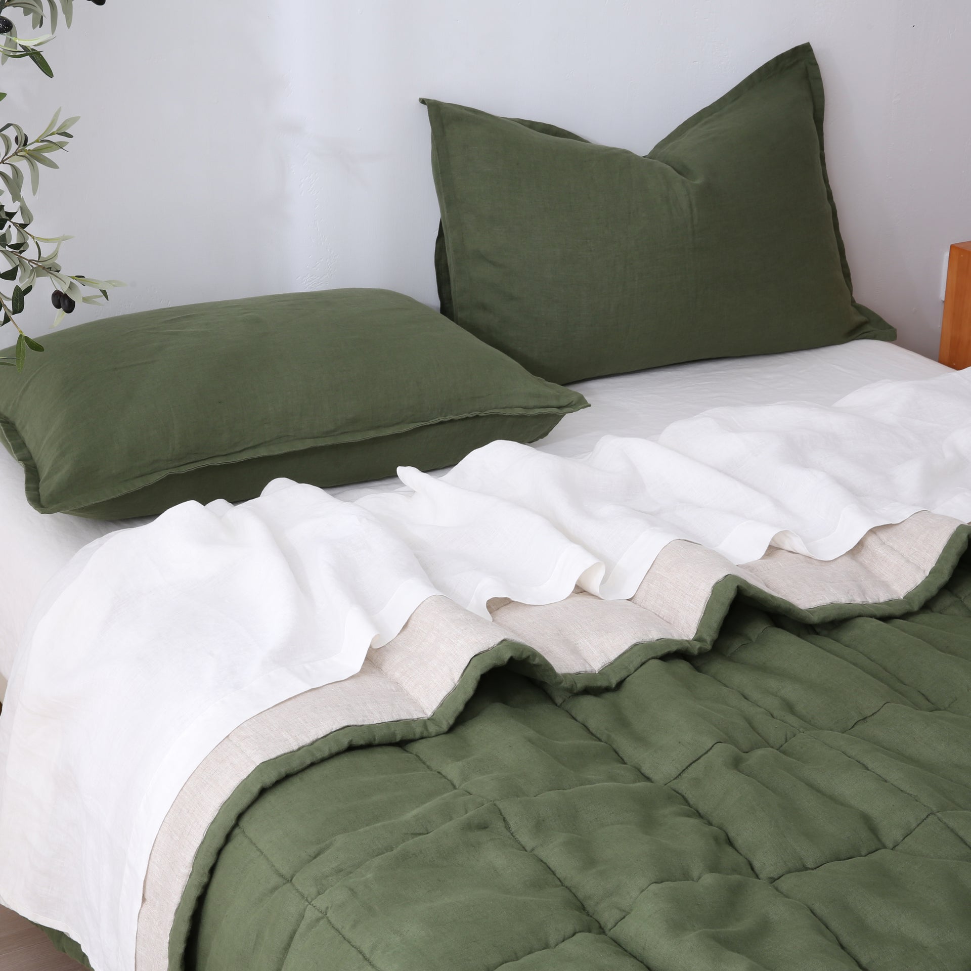 Quilted Linen Blanket - Forest + Sand