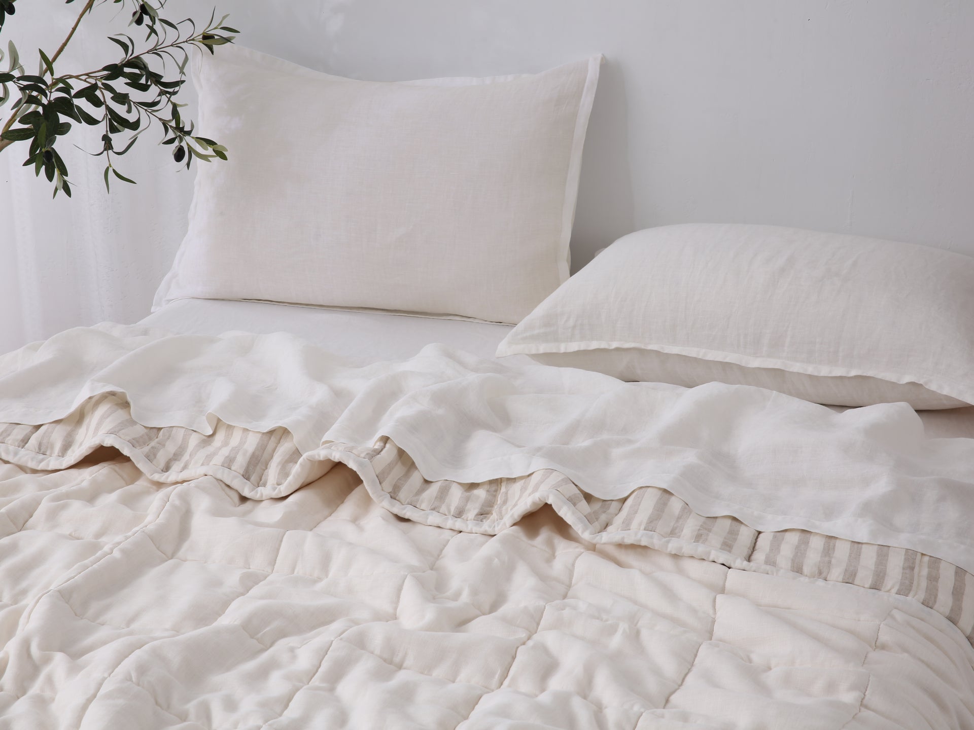 Quilted Linen Blanket - Cloud + Sand Stripe
