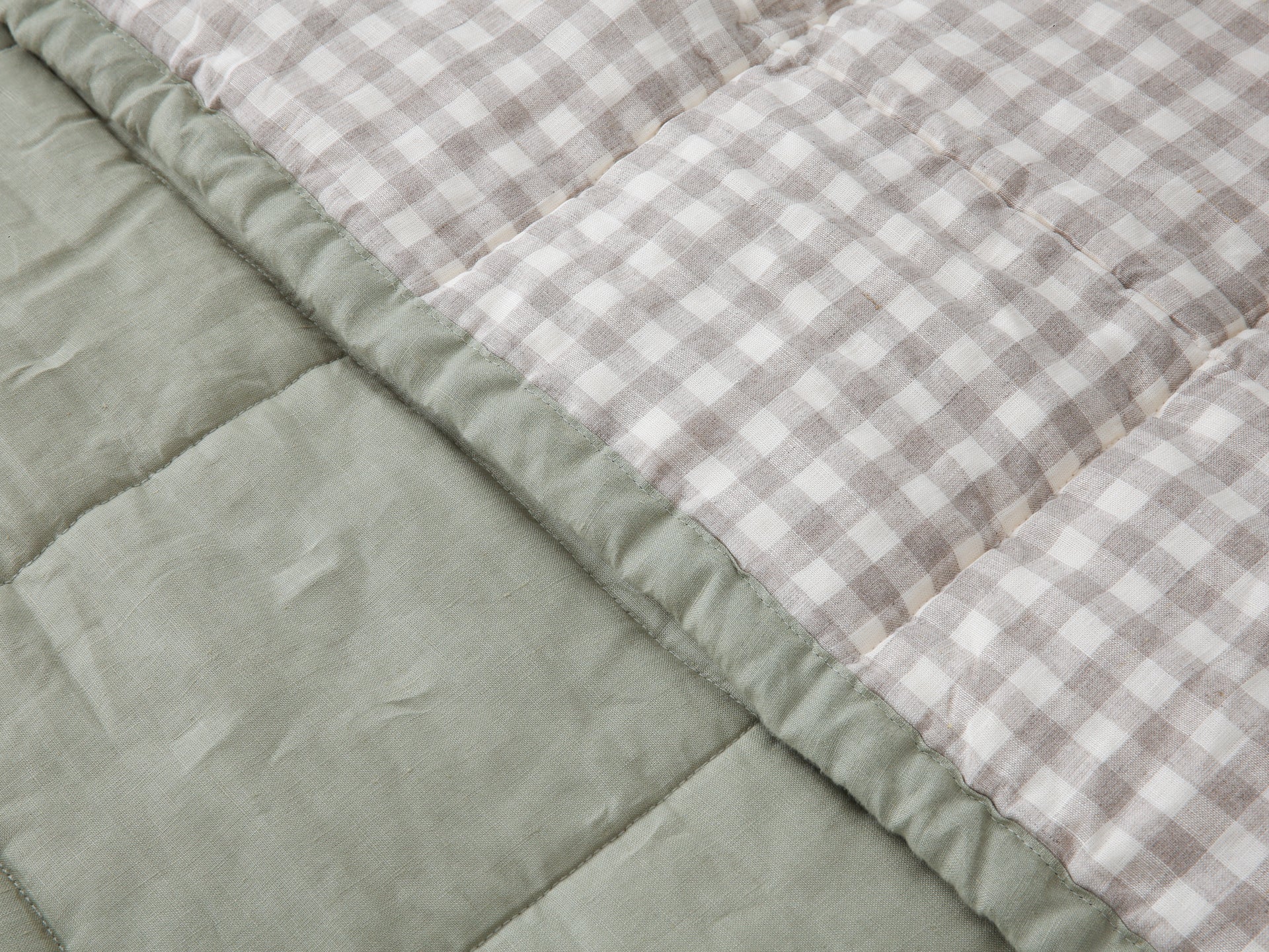 Quilted Linen Blanket - Fern + Beige Gingham