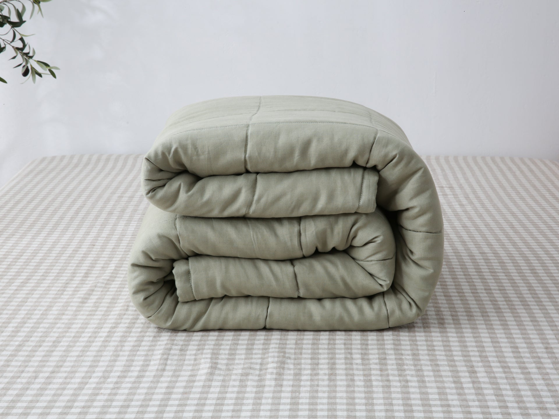 Quilted Linen Blanket - Fern + Beige Gingham