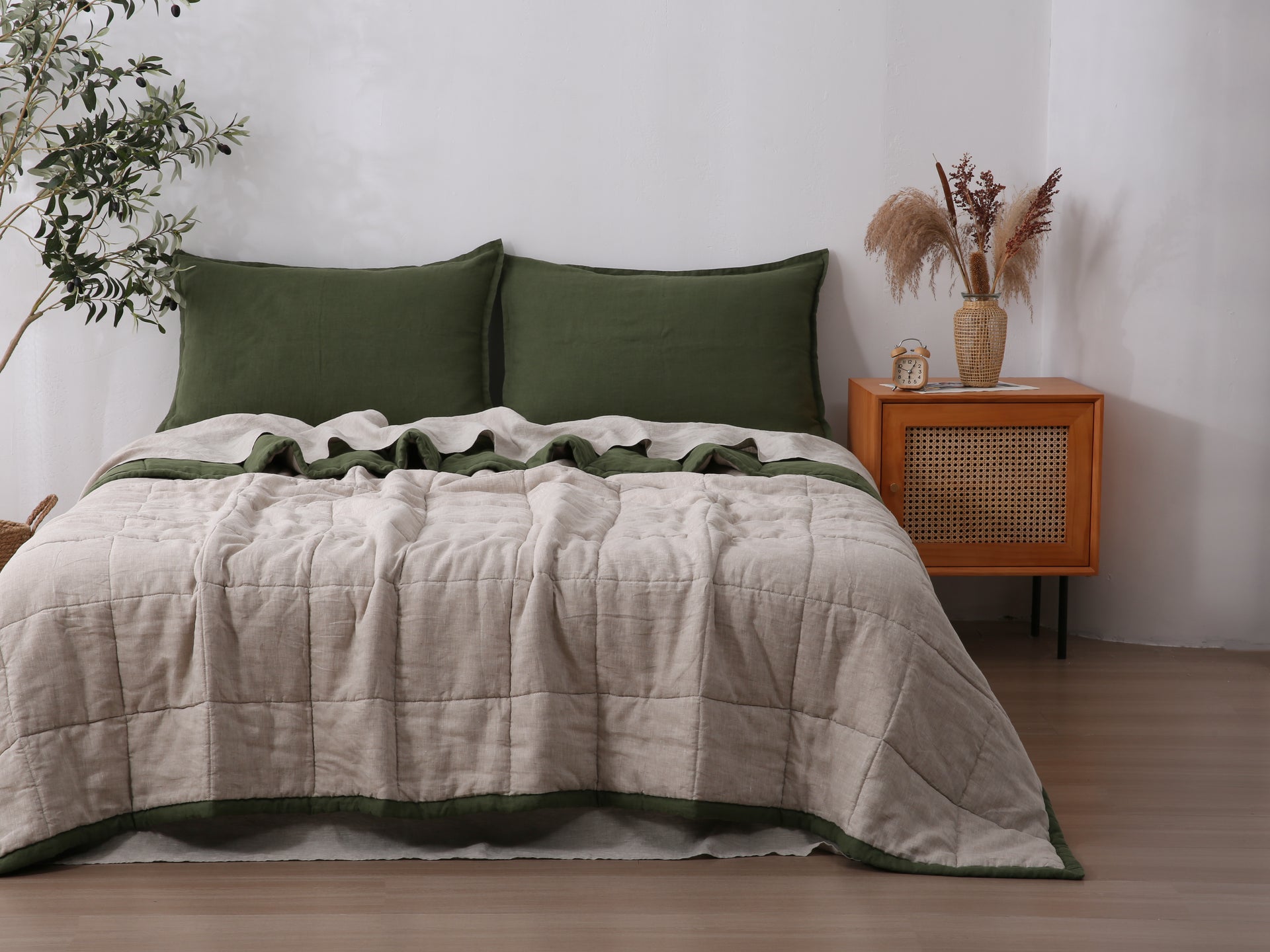 Quilted Linen Blanket - Forest + Sand