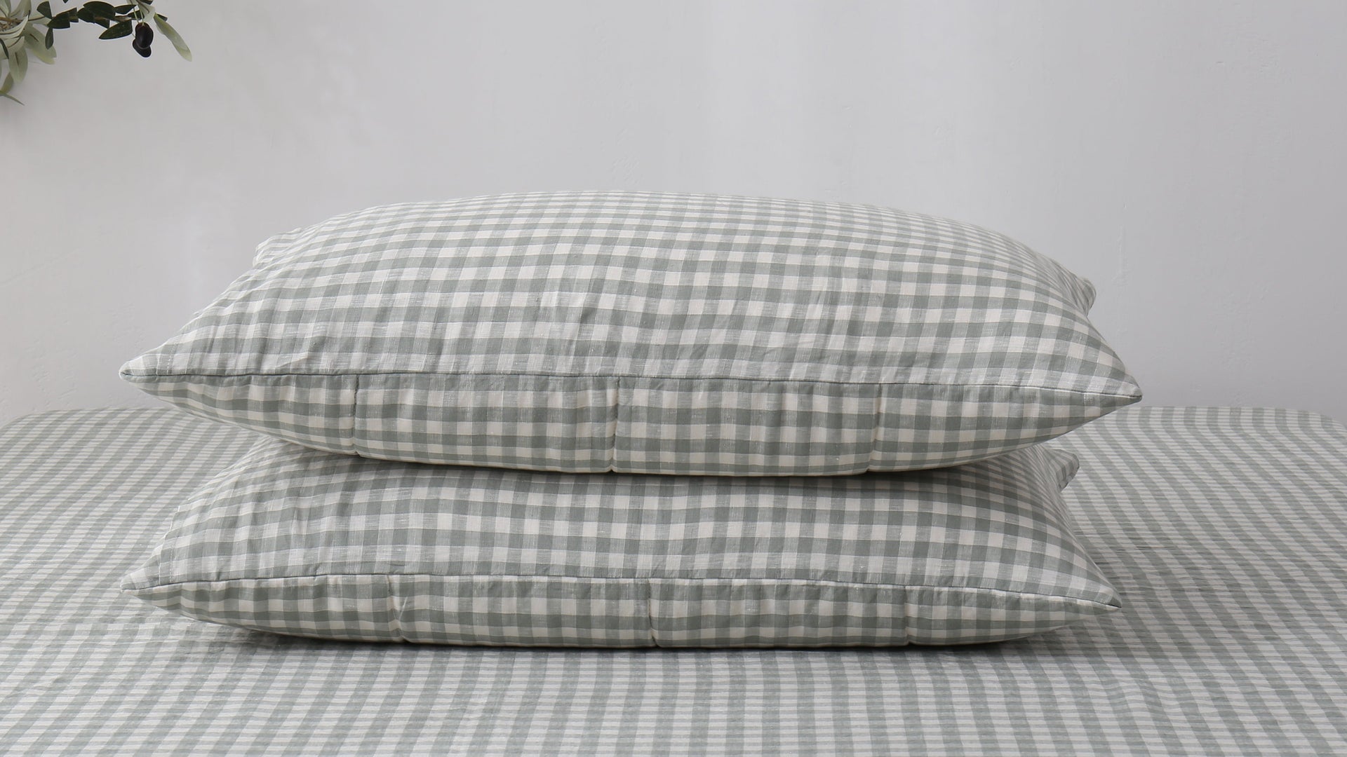 Quilted Linen Pillowcases (Set of Two)