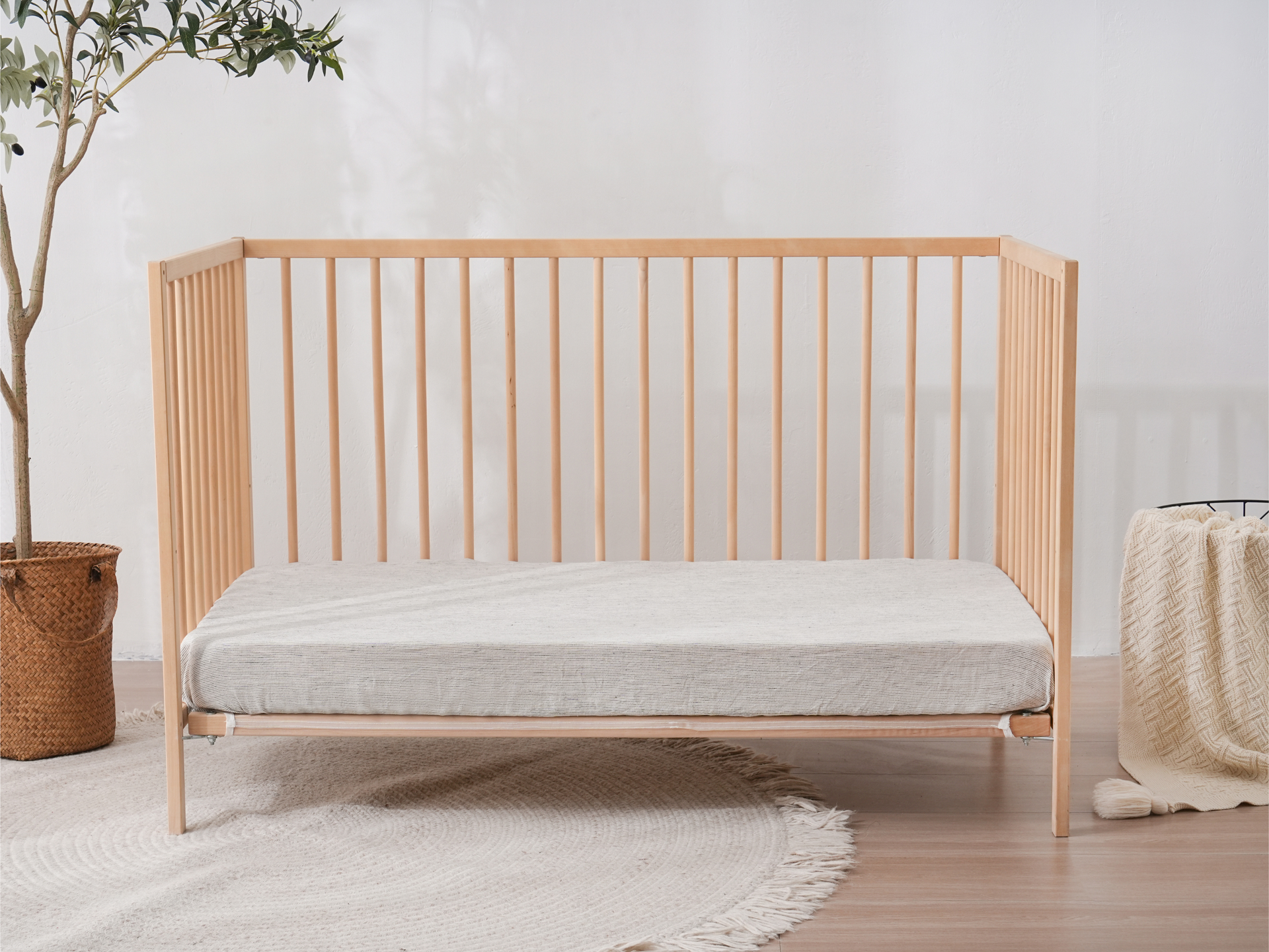 Fitted Linen Crib Sheet - PINSTRIPE