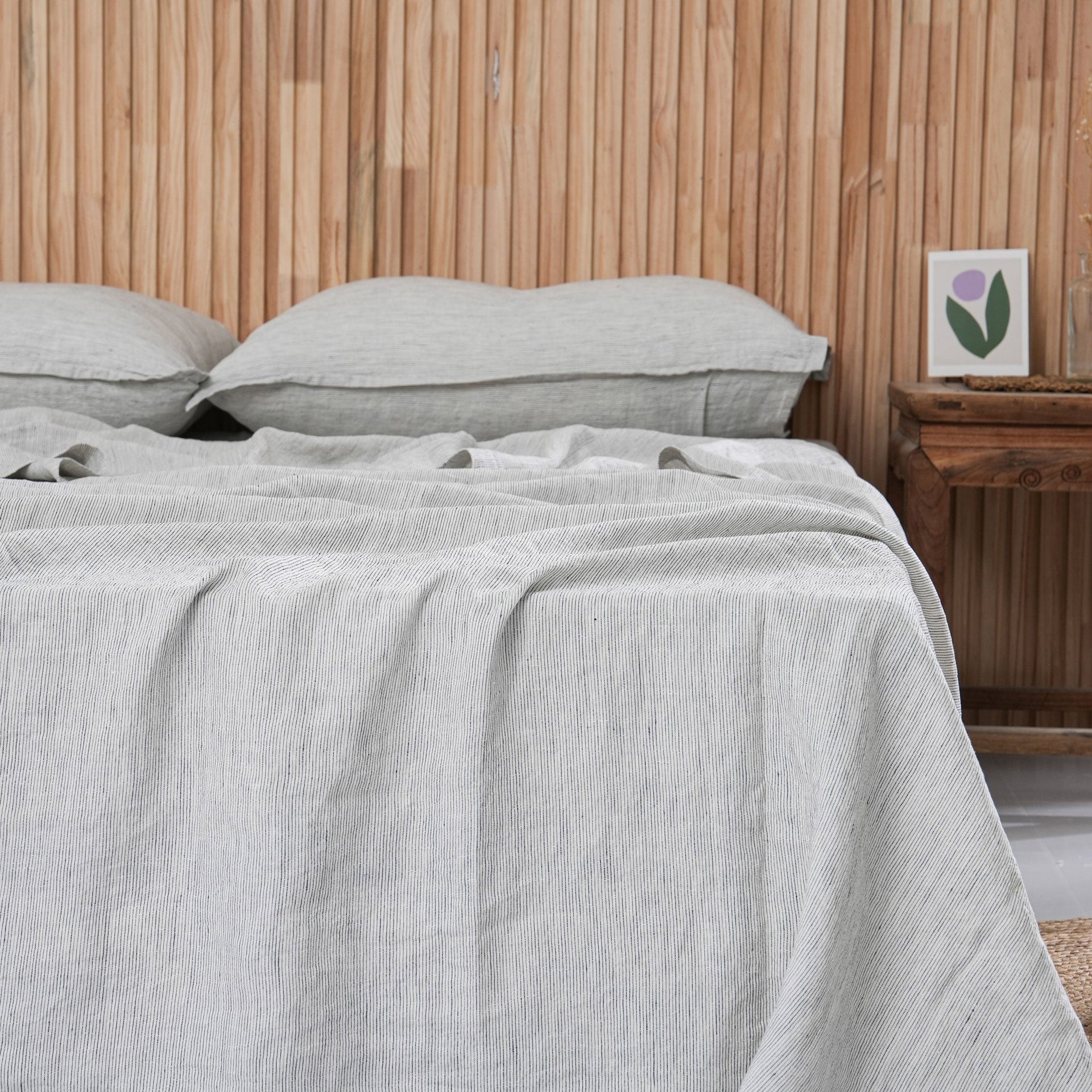 Linen Flat Sheet - Pinstripe