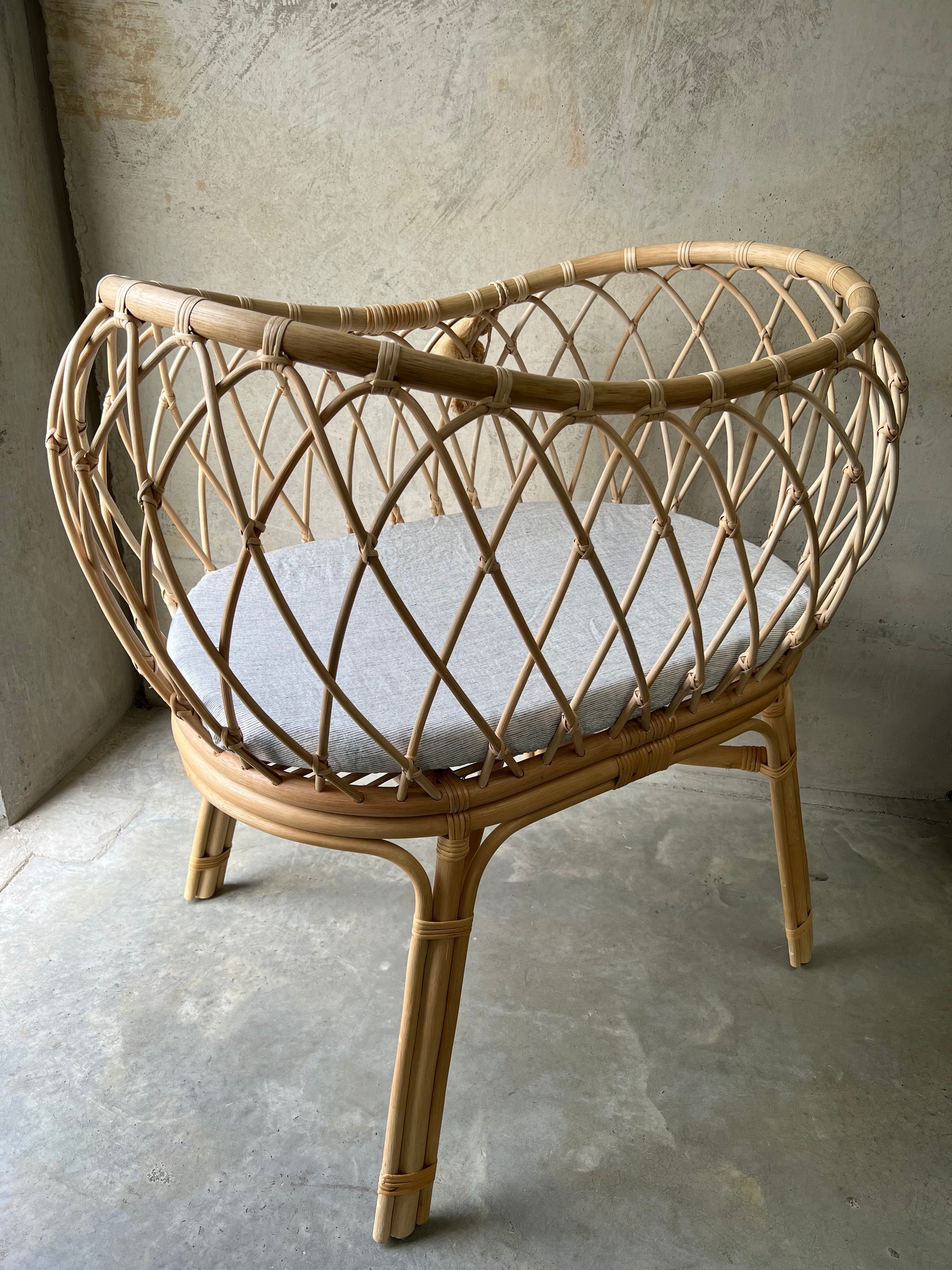 Linen Fitted Bassinet/Moses Basket Sheet - Pinstripe